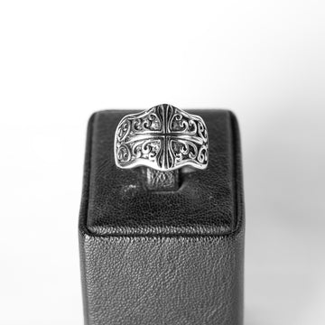 Anillo Gothic Revenant