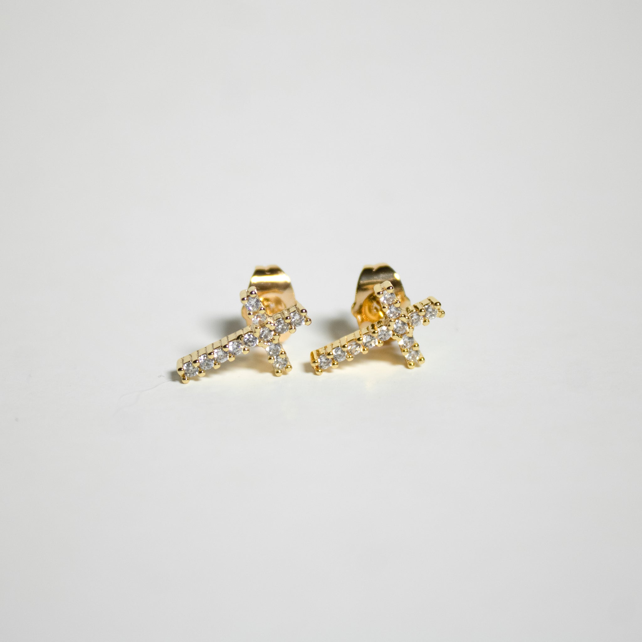 Aretes Cruz Gold Iced 18k