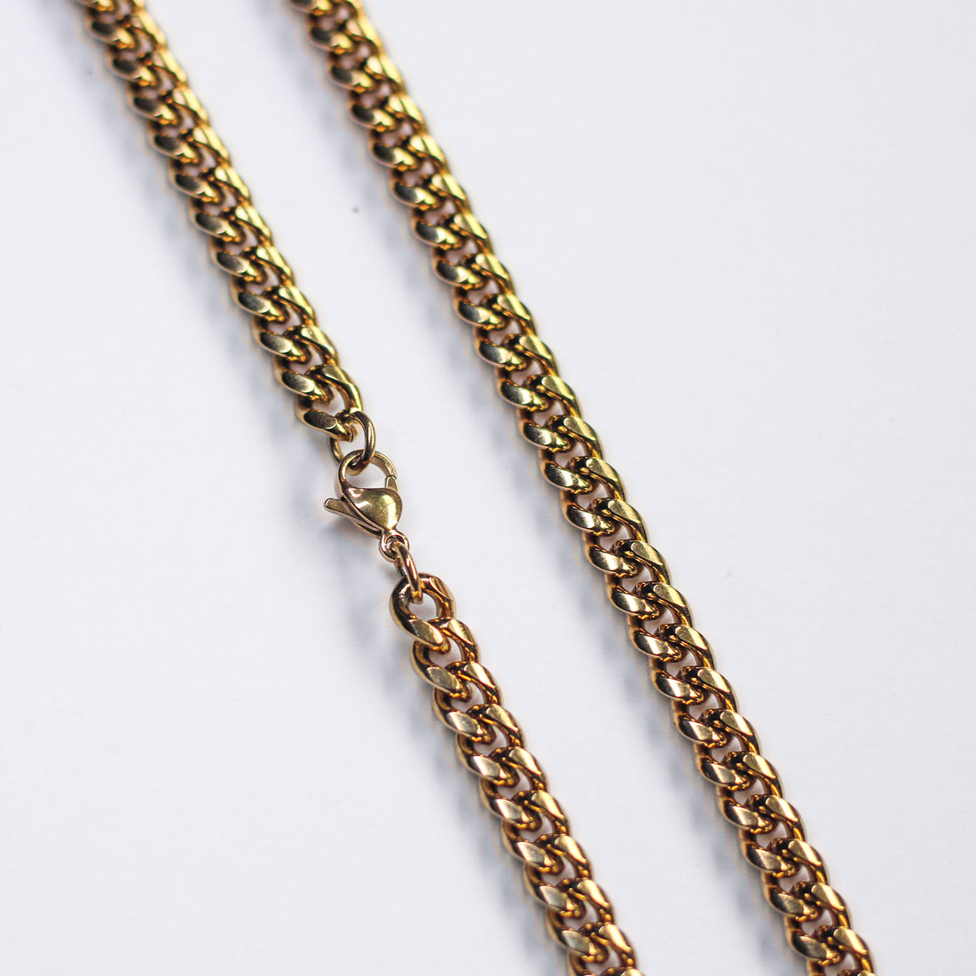 Cadena Cuban Link Clasic 8mm Gold