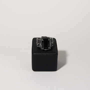 Anillo Obsidian Monarch