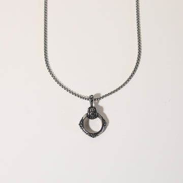 Cadena Gothic Ring