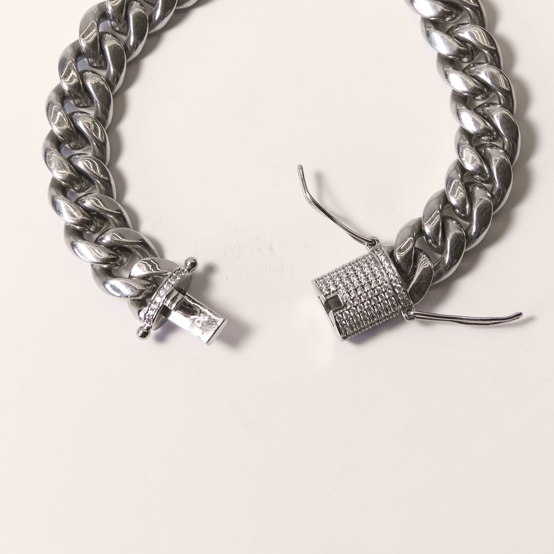 Brazalete Cuban Prong Doble cajón Silver