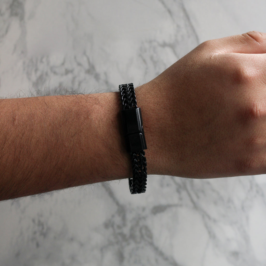 Brazalete Black Cronos