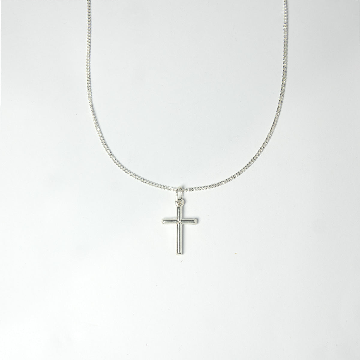 Cadena Dije Cruz basic Plata 925